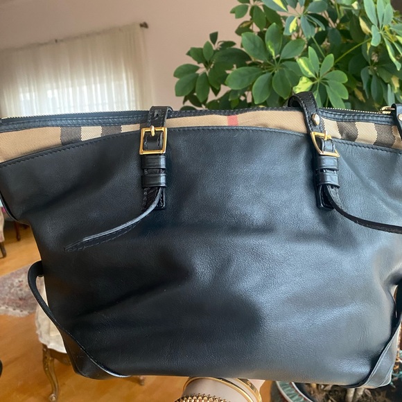 Burberry shoulder bag - Picture 5 of 11